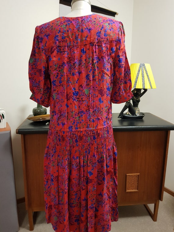 1980s red blue and green splatter dress padded sh… - image 7