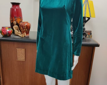 Emerald green velvet mini dress tunic long sleeves
