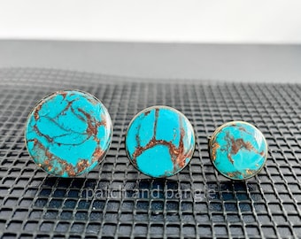 Anillo ajustable de turquesa - Anillo hecho a mano de arcilla polimérica - Montura de bronce, joyería de resina - Accesorios únicos y llamativos - Anillo azul y marrón