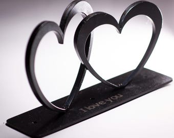 Regalos grabables para él. Los mejores regalos para él. Ideas de cumpleaños para él. Regalos minimalistas para él. Regalos de cumpleaños personalizados para él. Invitación de cumpleaños.