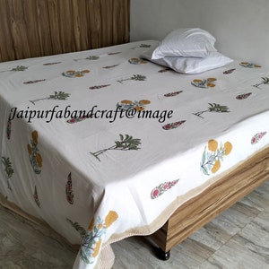 Reversible Cotton Dohar Quilt: Hand Block Floral Print AC Blanket