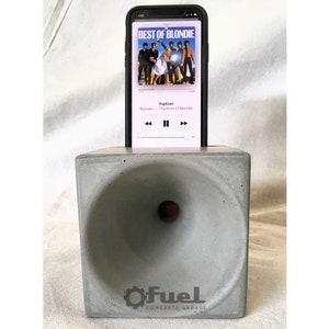 The CUBE concretewood passive phone amplifier. image 6