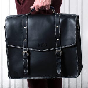 Sac messager gravé, porte-documents pour ordinateur portable personnalisé, sacoche personnalisée pour homme, sacoche en cuir pour ordinateur portable pour homme, fait main, sac de travail en cuir pour homme