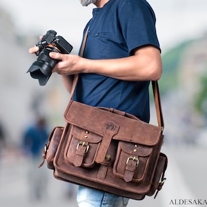 Handgefertigte Leder-Kameratasche Unisex Reisetasche für Spiegellose, DSLR & Sofortbild-Kameras Personalisierte Top Grain Leder Kameratasche für Männer