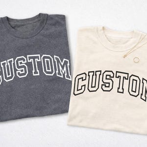 Aangepaste familie shirts set, gepersonaliseerde moeder vader kinder shirts, bijpassende familie outfits, aangepaste naam T-shirts, cadeau voor familie afbeelding 5