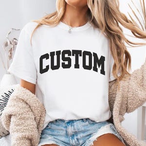 Aangepaste familie shirts set, gepersonaliseerde moeder vader kinder shirts, bijpassende familie outfits, aangepaste naam T-shirts, cadeau voor familie White