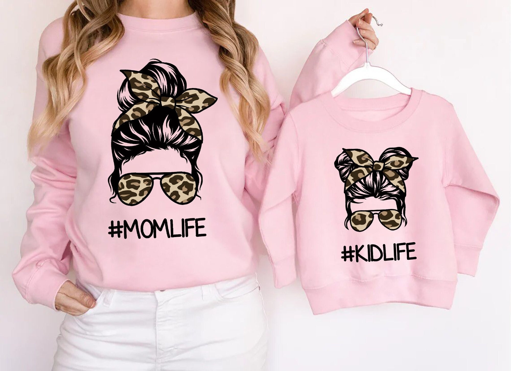 Productie boekje diagonaal Mama en Mini Matching Sweatshirts Mommy and Me Sweaters Mama - Etsy België