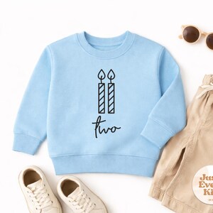 Sudadera de segundo cumpleaños, camiseta de cumpleaños para niño pequeño, sudadera de segundo cumpleaños, sudadera de cuello redondo de cumpleaños para niño de dos años, camiseta de segundo cumpleaños Caroline Blue