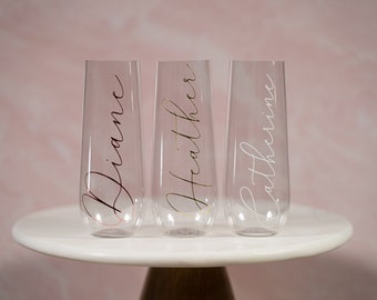 Champagne Flute l Stemless Plastic Champagne l Personalized Bridesmaid Gifts l Champagne Glass l Proposal Gift l Bridesmaid Gift