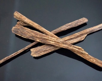 Agarwood Hindi Sallah Grade A - Natural incense wood