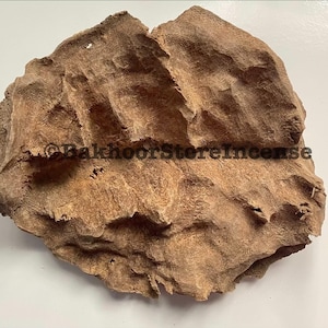 Agarwood Burma Incense - 18.50 Triple super Quality Aloeswood - Ideal for Aromatherapy incense or display piece