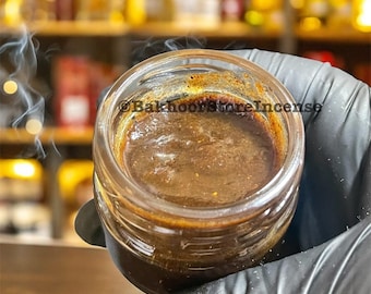 Makhmaria Al-Akhdariane: Yemeni Oud Hair Perfume