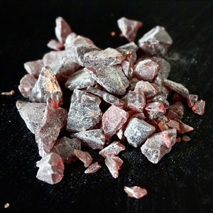 Red Dammar - Red Copal natural resin incense - Bakhoor Loban