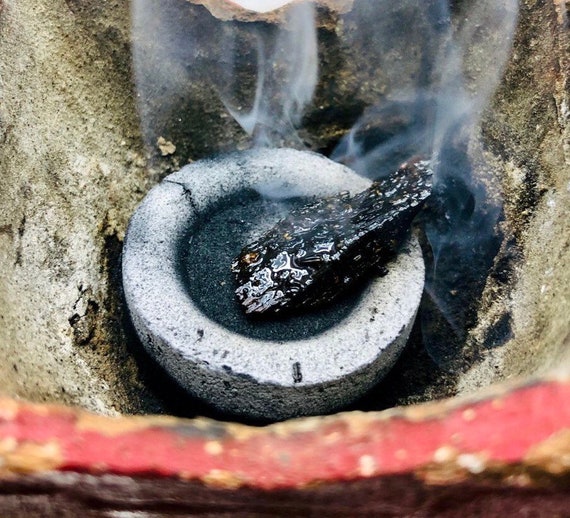 Bakhoor Oud Malaki resin incense