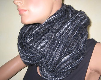 Knitted wool loop/hoodie/round scarf/XXL scarf/stole in Krauss-Rechts pattern made of 70% wool/merino wool~MOSSO by LangYarns~in black-grey