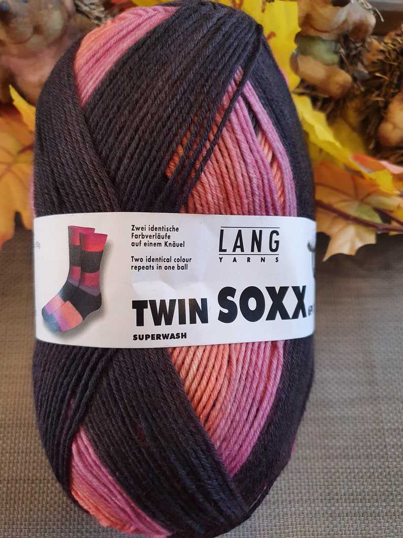 Twin Soxx 6PLY in gradient~the sock/lace yarn by Lang Yarns~150g~Blend of virgin wool superwash with polyamide~a quick knitting yarn 