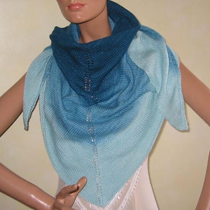 Hand-knitted~Lace-triangular scarf bridal-stole-XXL-scarf~blue in gradient~made of silk, 30% baby alpaca and merino wool extrafine~delicate and soft