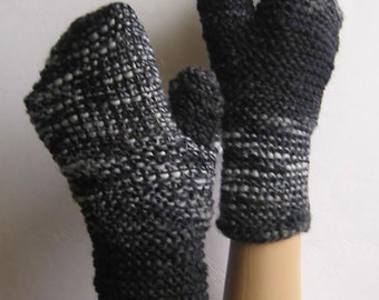 Handarbeit gestrickte Winter-Handschuhe/Wollhandschuhe/Fäustlinge im Krauss-Rechts-Muster aus 70% Wolle/Merinowolle~MOSSO von LangYarns