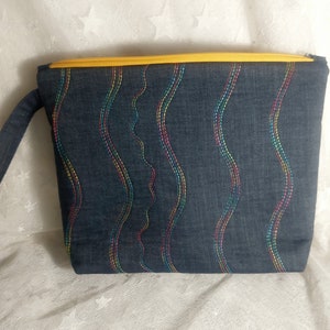 Sac à maquillage/cache en jean avec matelassage multicolore, trousse à crayons doublée à fermeture éclair à 2 compartiments, trousse à outils