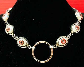 Gruselige böse Monster, 3. Auge, rote blaue Augäpfel, Auge des Himmels, Halsband mit roten Augen, Gothic-Halskette, seltsame Halskette, O-Ring-Panzerkette