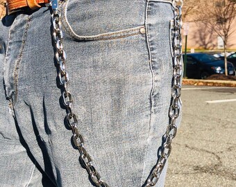 wallet chain womens