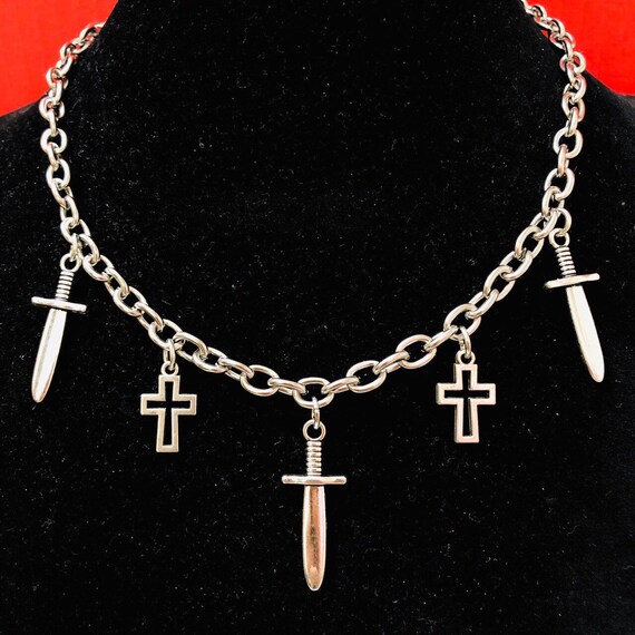 Sword Necklace, Skull Sword Necklace, Cross Necklace, Dagger Necklace,  Biker Jewelry, Blade Pendant, Viking Jewelry, Knife Jewelry, Skull - Etsy  Sweden