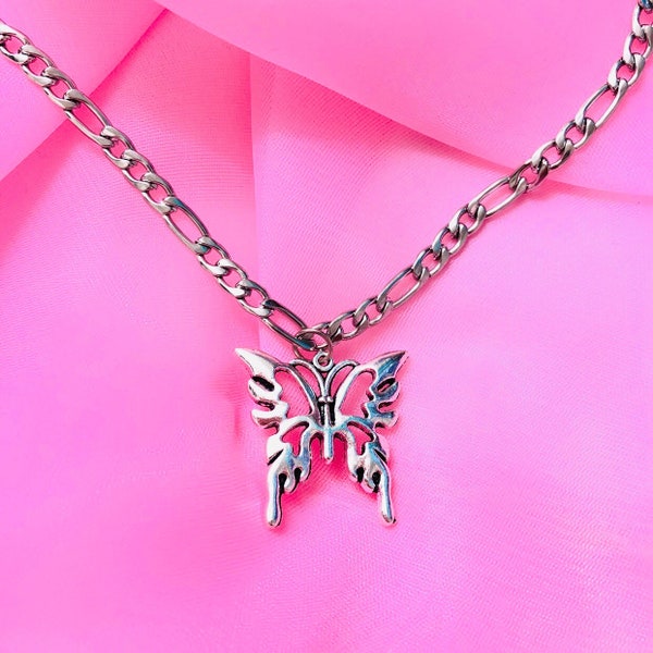 Butterfly Necklace, Butterfly pendant Choker, Figaro chains Necklace for Women, Cute Necklace for teens, Valentine's Day Gift for her