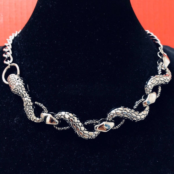Snake Necklace Anaconda Chain Choker Chunky Cobra Punk Gothic Necklace for men women Unisex Curb Chains Serpent Necklace Serpentine Necklace