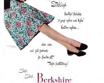 1947 Berkshire Nylon Stockings-Neiman Marcus Clothes-Original 13.5 * 10.5 Magazine Ad