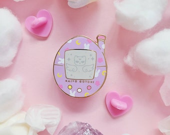 Sailor Moon Luna Kitty  Tamagotchi Enamel Pin