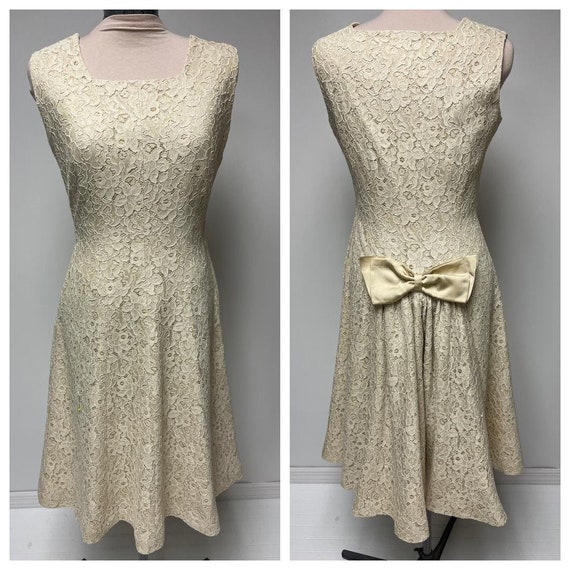 1950's Ecru Lace Party Dress Sleeveless Wedding D… - image 1