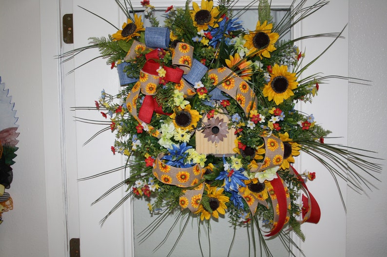 Birdhouse Grapevine Wreath