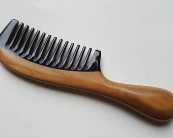 Araki Curly Hair Horn Comb, Gift for Her, Wide Toothed Wooden Comb, Gift for Wife, Gift for Best Friend, Horn Comb with Handle 7.1"(18cm)