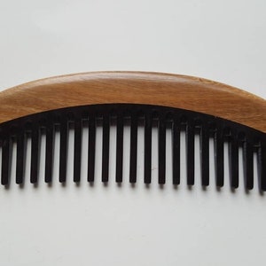 Curly Hair Horn Comb, Araki Wooden Comb, Birthday Gift for Her, Wide Tooth Comb, Sandalwood Comb, Beard/Hair Comb, Gift for Him 5.915cm image 3