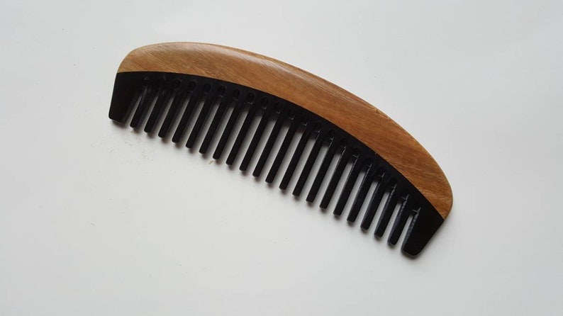 Curly Hair Horn Comb, Araki Wooden Comb, Birthday Gift for Her, Wide Tooth Comb, Sandalwood Comb, Beard/Hair Comb, Gift for Him 5.915cm image 2