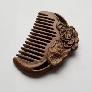 Hand Carved Sandalwood Comb | Lotus Flower Design | Gift for Her（3.1"/8cm)