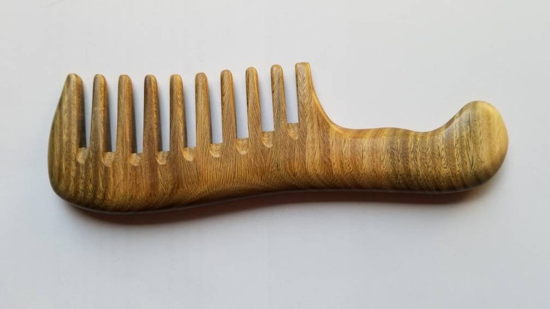 Extra Wide Tooth Comb, Curly Hair Wooden Comb, Birthday Gift, Girlfriend Gift, Detangling Wood Comb, Sandalwood Comb w/ Handle 7.719.5cm image 3