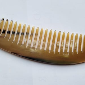Yak Horn Hair Comb, Anti-Static, Seamless, Gift for Her 6.1"/15.5cm