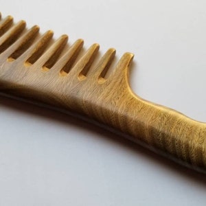Extra Wide Tooth Comb, Curly Hair Wooden Comb, Birthday Gift, Girlfriend Gift, Detangling Wood Comb, Sandalwood Comb w/ Handle 7.719.5cm image 7