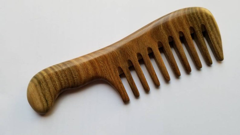 Extra Wide Tooth Comb, Curly Hair Wooden Comb, Birthday Gift, Girlfriend Gift, Detangling Wood Comb, Sandalwood Comb w/ Handle 7.719.5cm image 4