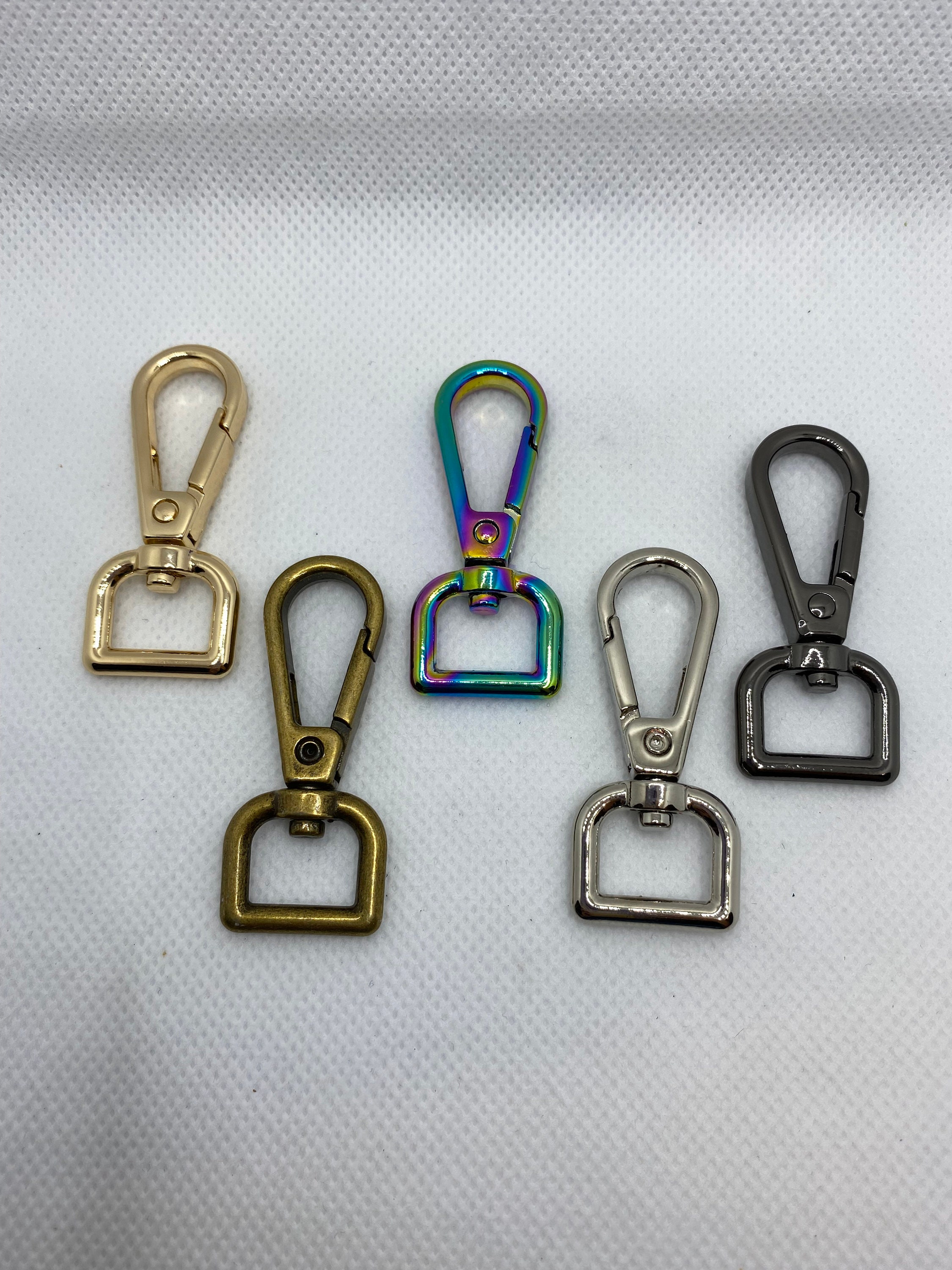 1 1/2 Swivel Hook 