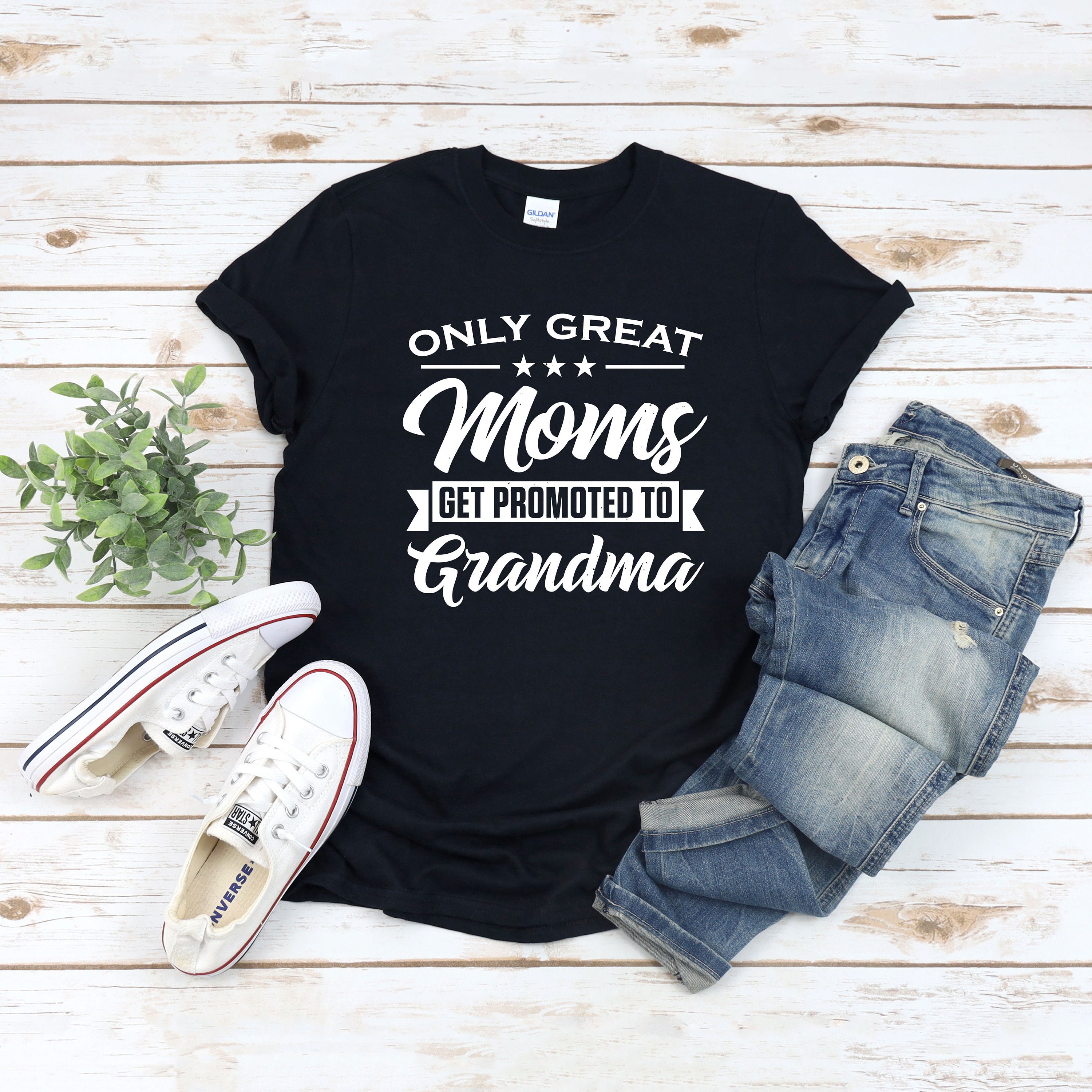 Only Great Moms Get Promoted to Grandma T-shirt Mother's - Etsy