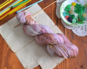 Rose Gold, 80/20 Merino Nylon Sock Shawl Yarn, Hand Dyed Indie, Superwash Fingering Weight 115g, Grey Pink and Gold Speckled, Knit Canada
