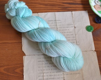 Glacier, 100% Merino DK Weight Doubling Knitting Yarn, Hand Dyed, Superwash, 115g Skein, Soft Pale Blue Tonal Yarn, Knitting Crochet Canada