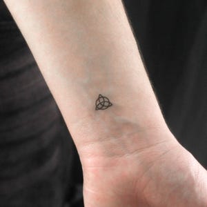 Small Trinity Knot Temporary Tattoo (Set of 3)