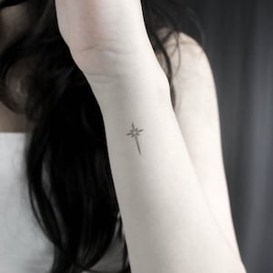 Fine Line Star Of Bethlehem Temporary Tattoo (Set of 3)