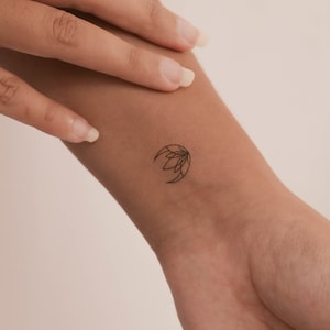 Lotus Crescent Moon Temporary Tattoo (Set of 3)