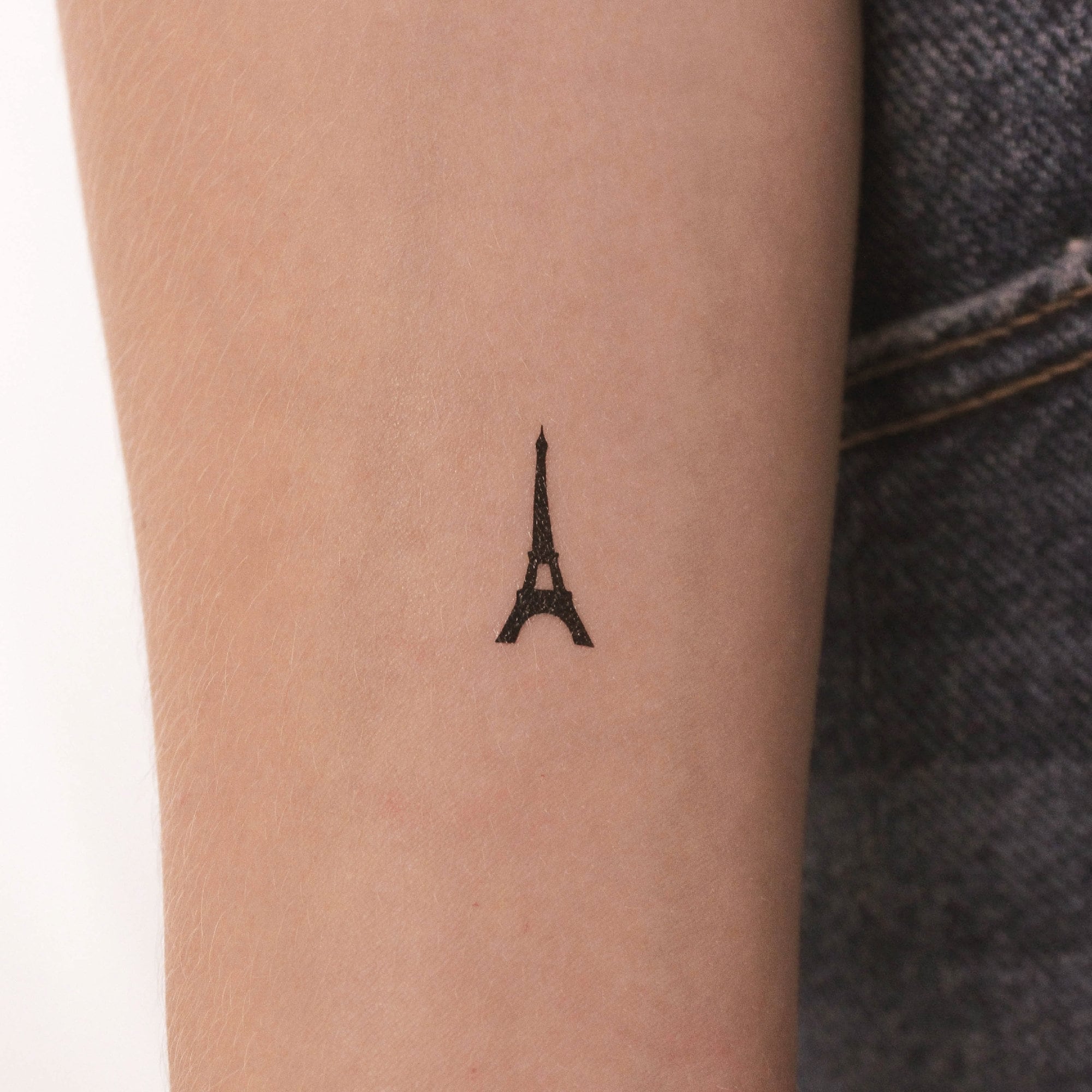 Stunning Paris Tattoo Ideas for Ladies
