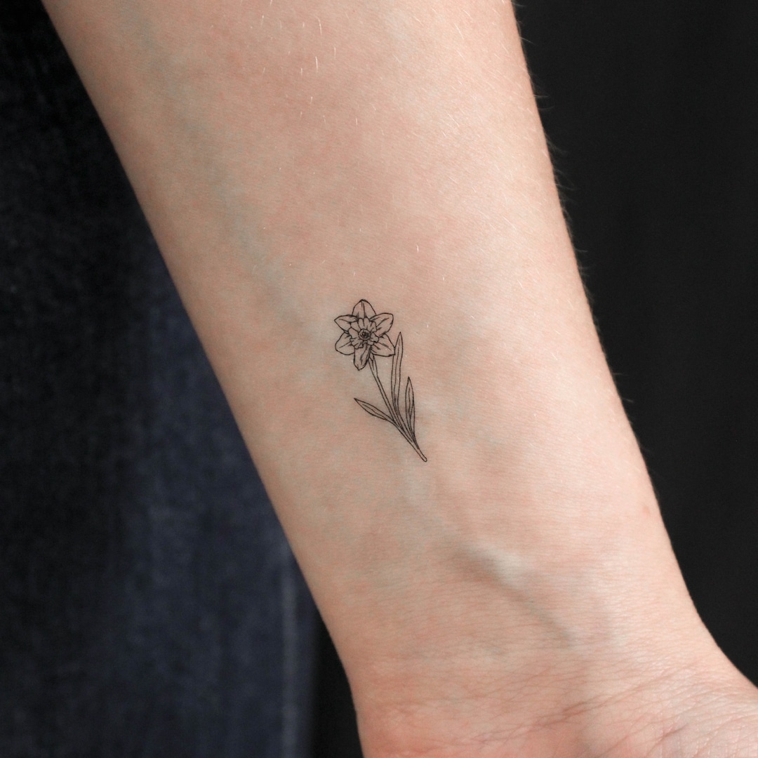 Narcissus Temporary Tattoo (set of 3) - Etsy