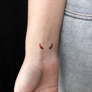 Tillfällig tatuering med djävulshorn (set om 3)